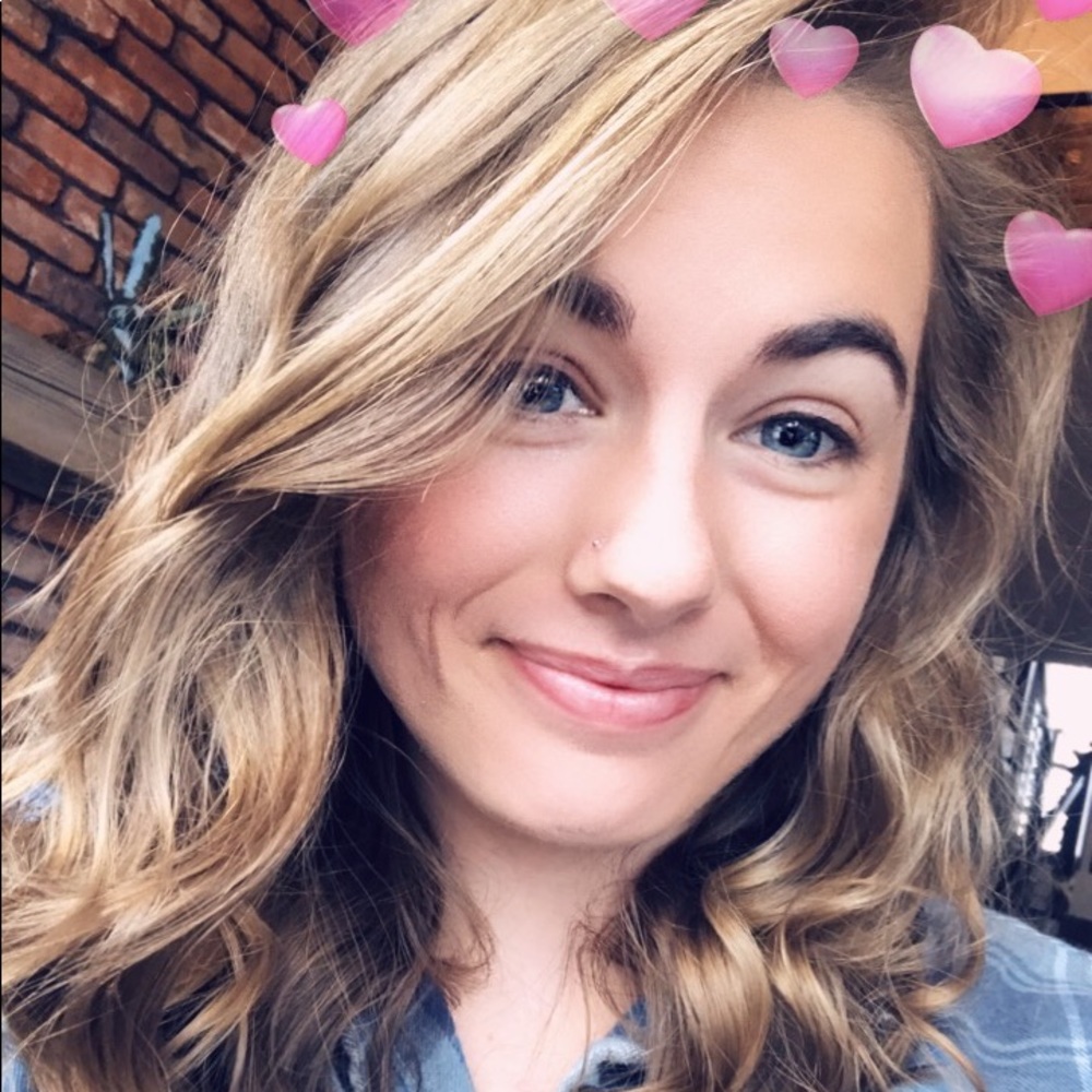 Meet your Posher, Clara